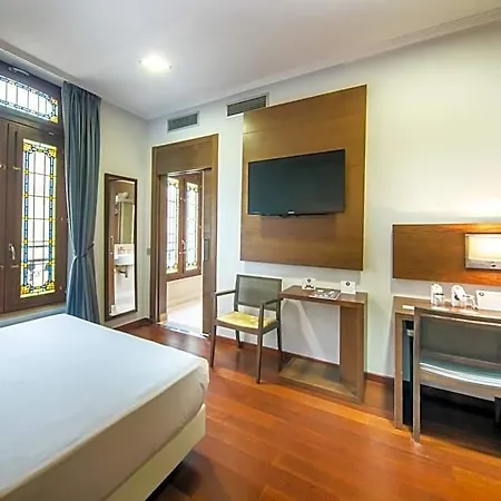 Soho Boutique Hotel 3*